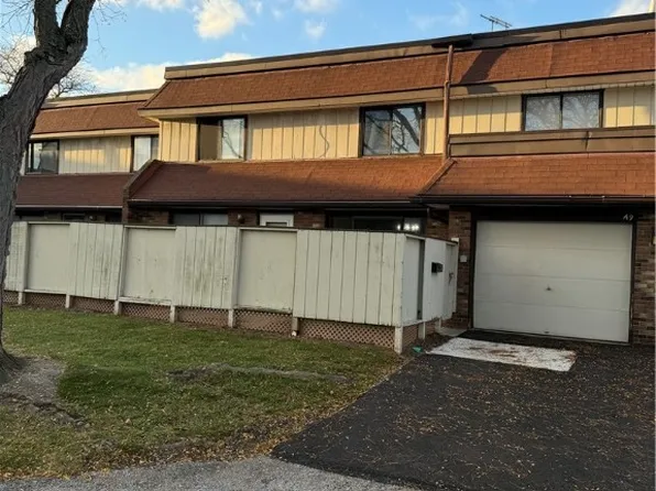 9956 Johnnycake Ridge Rd APT A09, Painesville, OH 44077