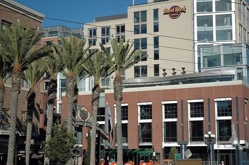 1st image of 207 5th Ave #1056