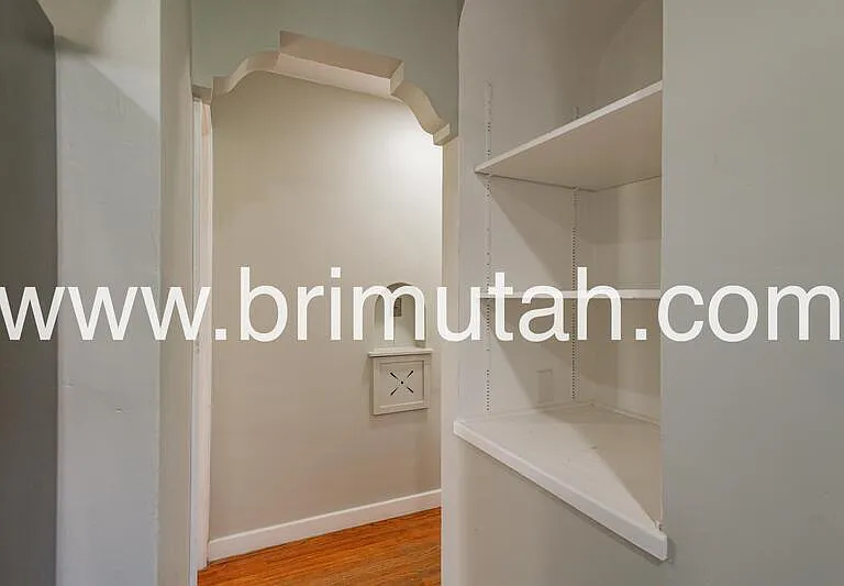 755 E Princeton Ave — Photo 16