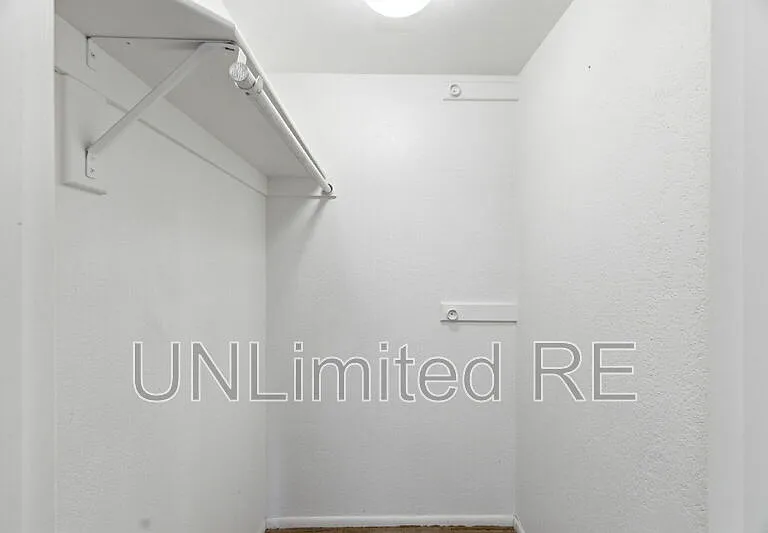1410 N Inverrary Way — Photo 27