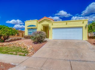 733 Indian Hollow Rd, Las Cruces, NM 88011