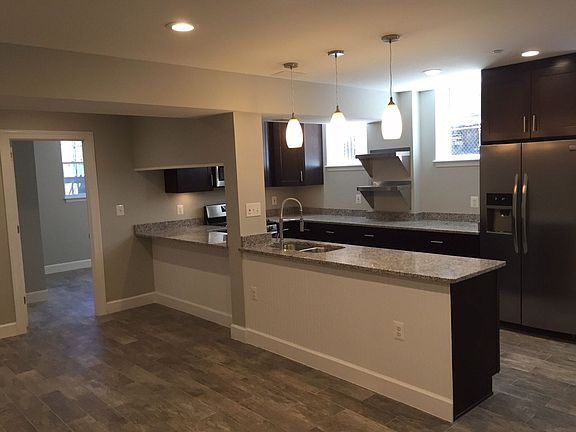 4th image of 1445 Oak St NW #B1