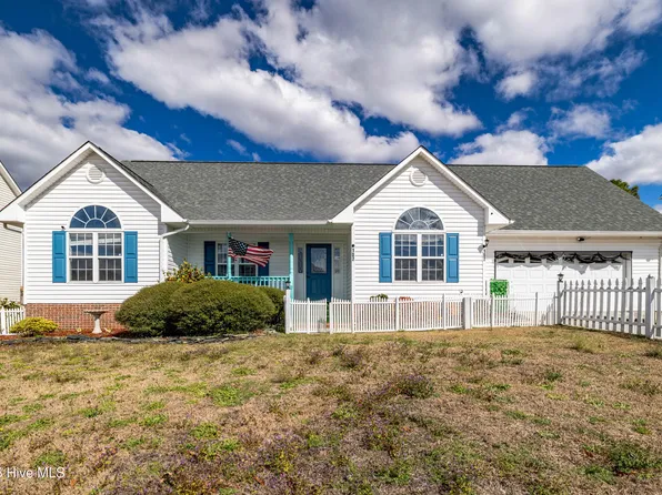 107 Harvest Moon Drive, Richlands, NC 28574