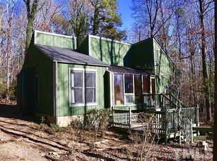 206 Holly Rdg, Chapel Hill, NC 27516