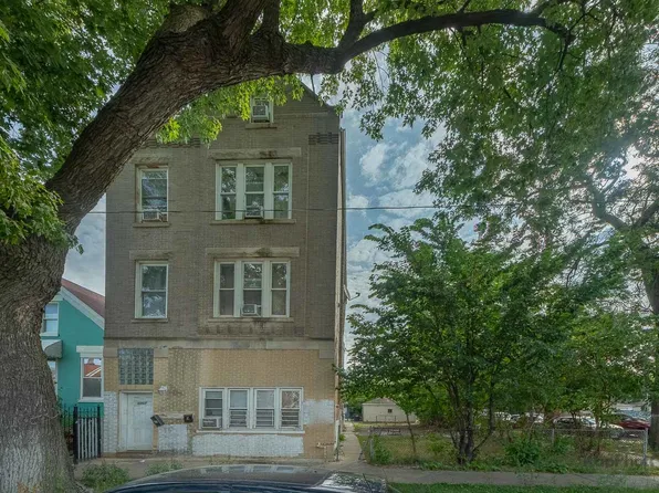 2757 S Homan Ave, Chicago, IL 60623