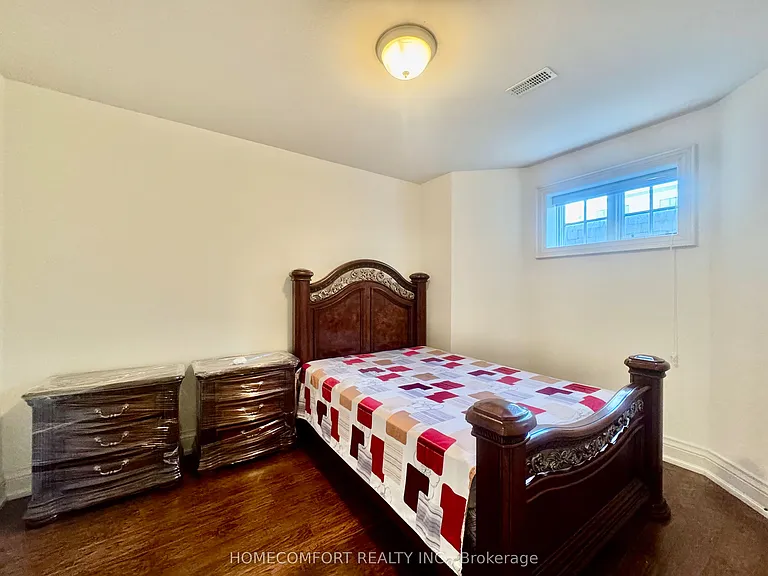 192 Kingsdale Ave #LOWER — Photo 5