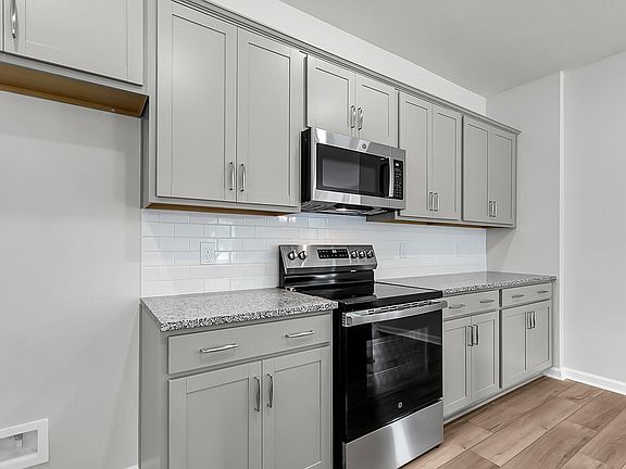 6th image of this home