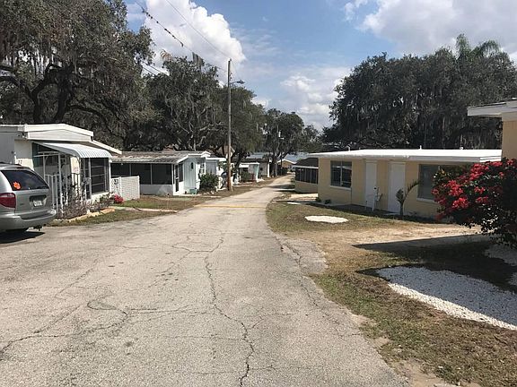 3rd image of 2620 State Road 17 N APT 16