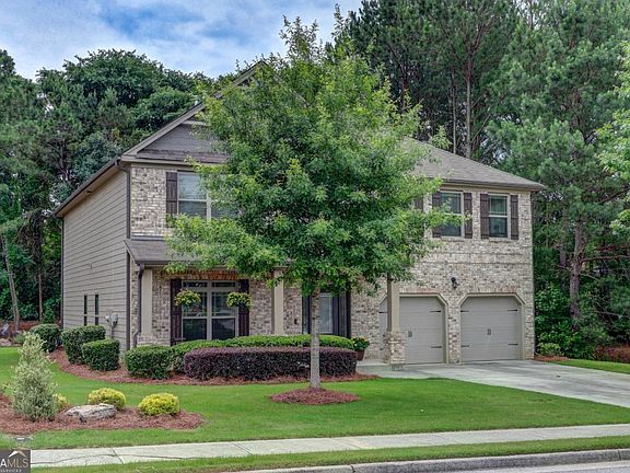 3rd image of 343 Baymist Dr