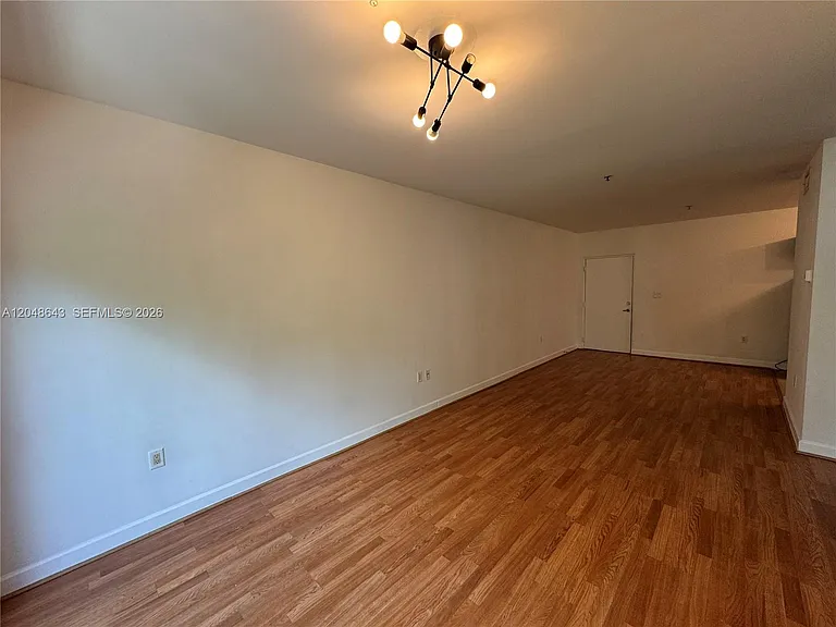 529 NE 62nd St #203 — Photo 6