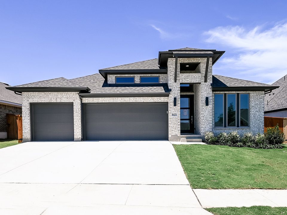 1st image of 625 Borchers Boulevard