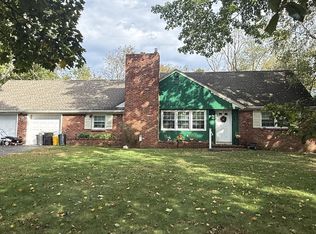 943 Old York Rd, East Windsor, NJ 08520