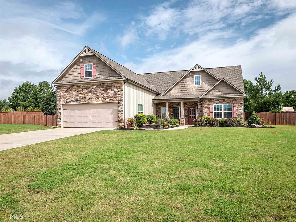 1st image of 104 Ashby Dr