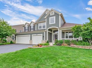 327 Sterling Cir, Cary, IL 60013