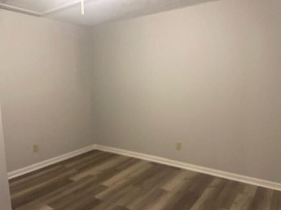 3rd image of 186 Dosser Ln APT 5