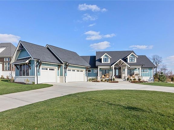 3rd image of 5150 Melbourne Pl