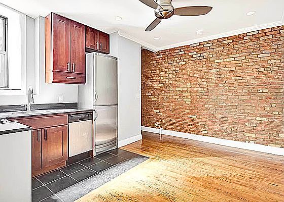 2nd image of 215 Mott St #2