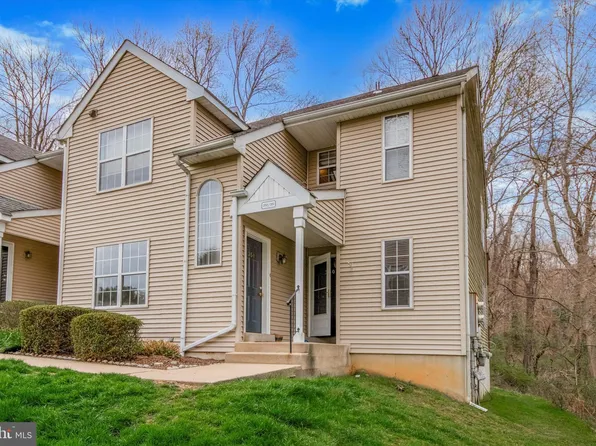 351 Cashel Ct #351, Aston, PA 19014