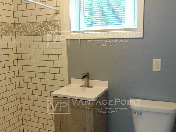 3rd image of 617 N Broadway St #3