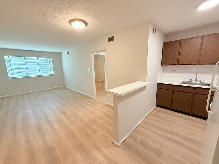 7323 Hoover Ave — Photo 3