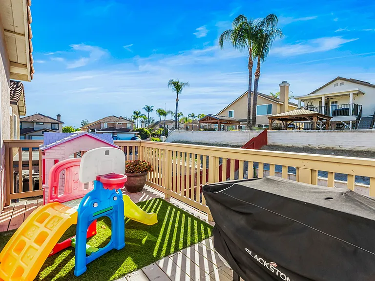 44570 Johnston Dr — Photo 11