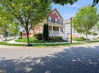 1712 Renaissance Dr, Baltimore, MD 21221