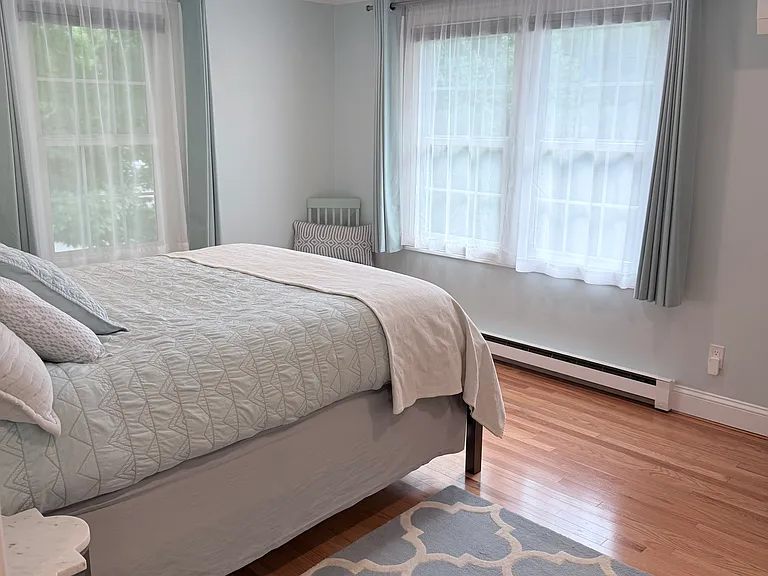53 Hatfield St #B — Photo 21