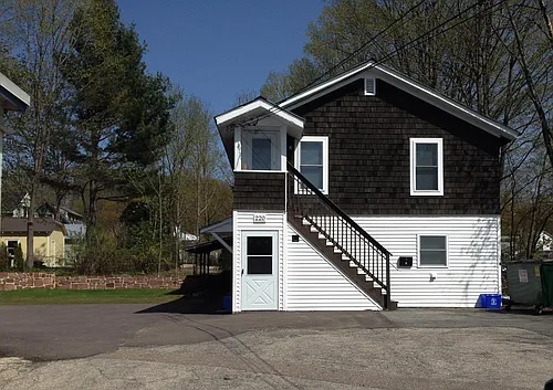 220 Shelburne Rd #2 Photo 1