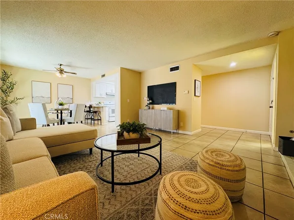 1881 Mitchell Ave Unit 8, Tustin, CA 92780