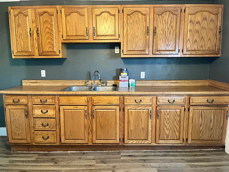 1015 W Elm St — Photo 10