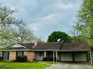 208 Timothy St, Inez, TX 77968