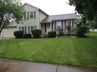 303 W Spruce St, New Holland, PA 17557