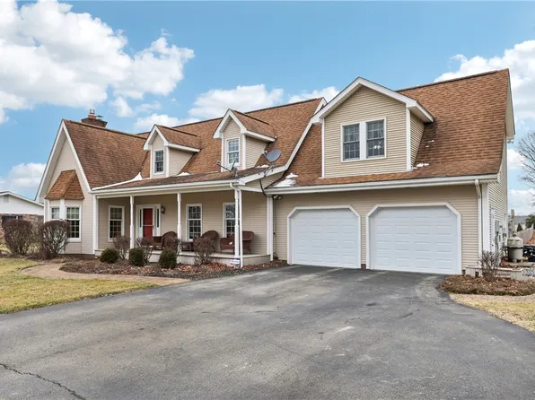 202 Locust Ln, Kittanning, PA 16201