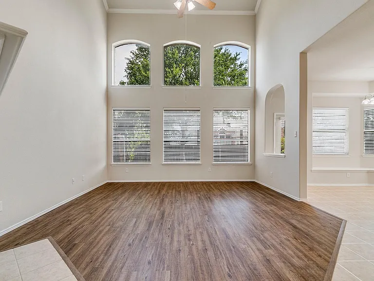 11570 Beeville Dr — Photo 24