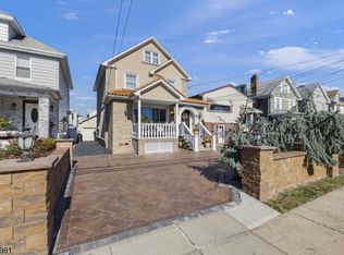 747 Murray St, Elizabeth, NJ