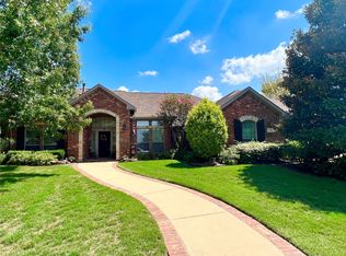 240 Parks St, Midlothian, TX 76065