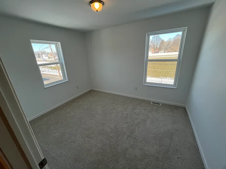 1657 Mooberry St — Photo 10
