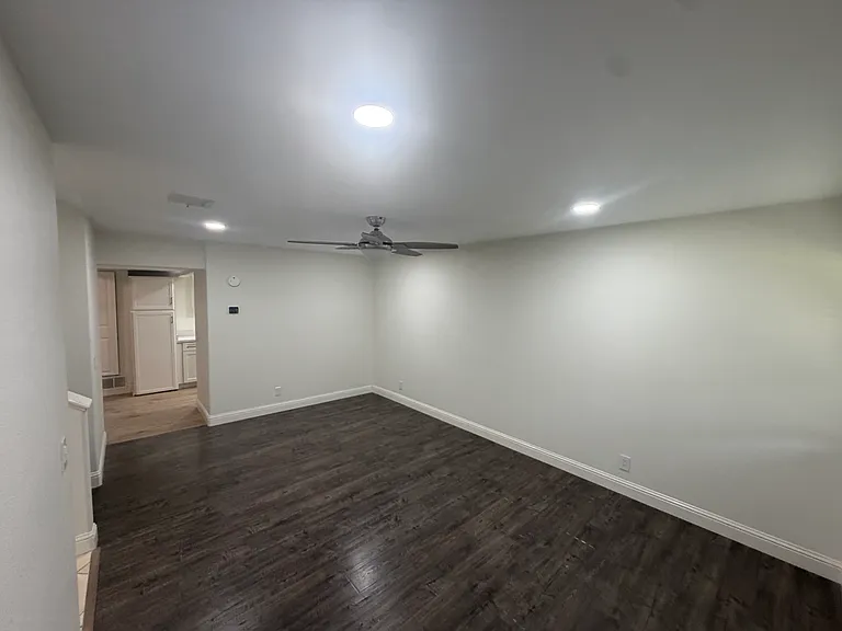 397 Eldridge Ave — Photo 12