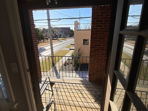 Balcony Patio off of living room