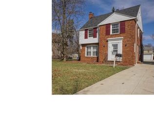 3629 Strandhill Rd, Shaker Heights, OH 44122