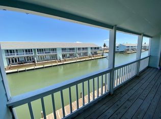 910 Sandollar St, Rockport, TX 78382