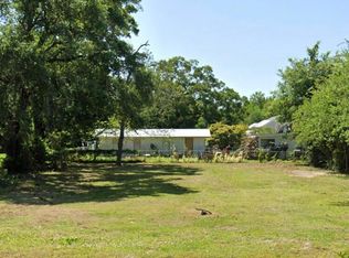 195 Oak St, Biloxi, MS 39530