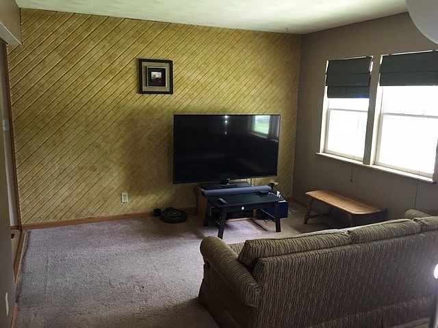 1st image of 3327 Pipers Glen Dr