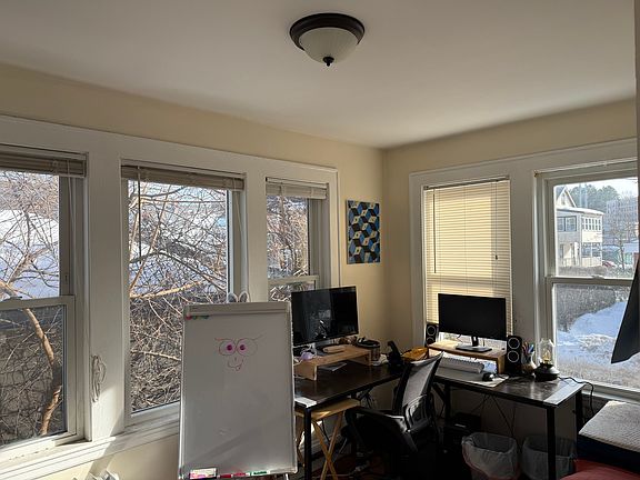 5th image of 8 Cenacle Rd #1