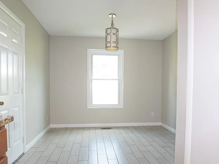 7324 Van Grayson Loop — Photo 5