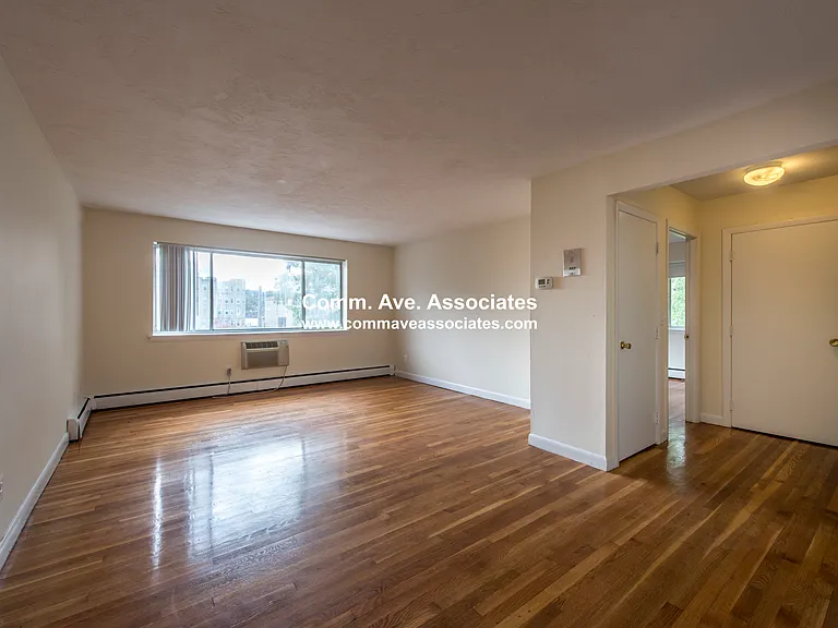 88 Gardner St #4B — Photo 10
