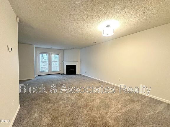 4th image of 5620 Bridgetowne Way