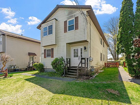 2nd image of 1812-1826 Albany St #1816