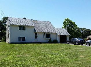 1594 Lincoln Ave, Bohemia, NY 11716