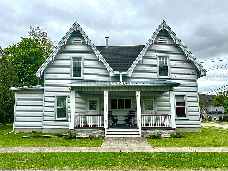 1st image of 47 Maple St #101